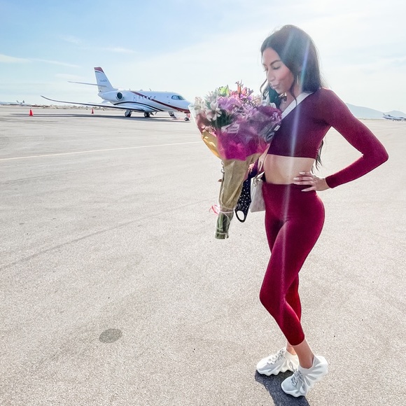 Ashley Brooke ✨ - Picture 17 of 17